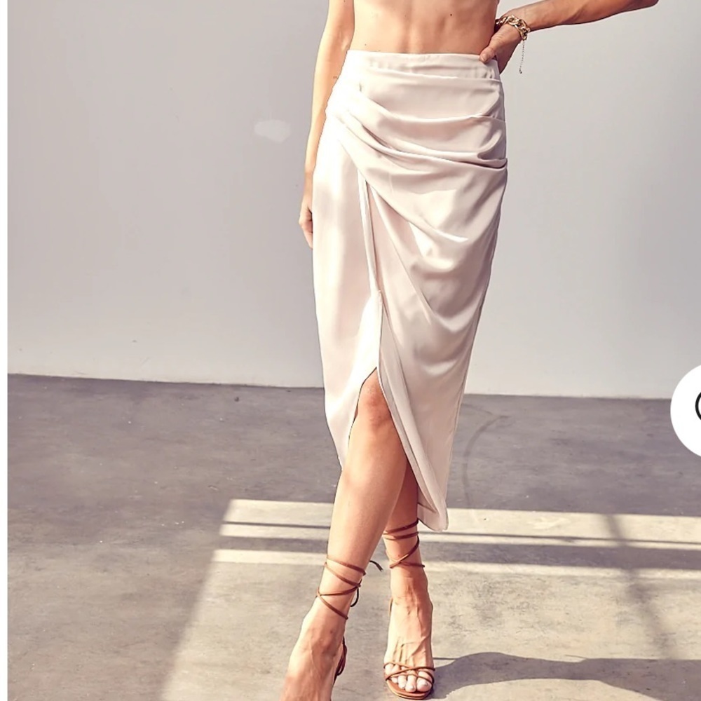Ro + De Satin Pleated Midi Wrap Skirt Champagne NWT